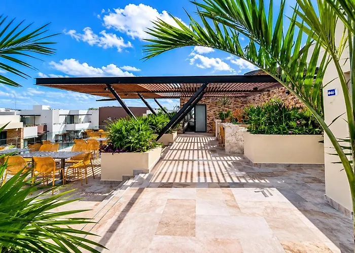Syrena Luxury Caribbean - Heart Of - Sea Views Aparthotel 5*